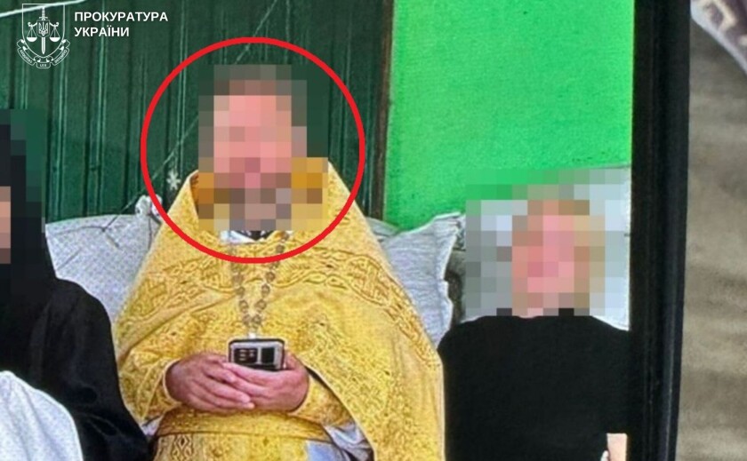 Верховний Суд підтвердив вирок священнику з Дніпра: 10 років ув’язнення за розбещення доньок Верховний Суд підтвердив вирок священнику з Дніпра: 10 років ув’язнення за розбещення доньок