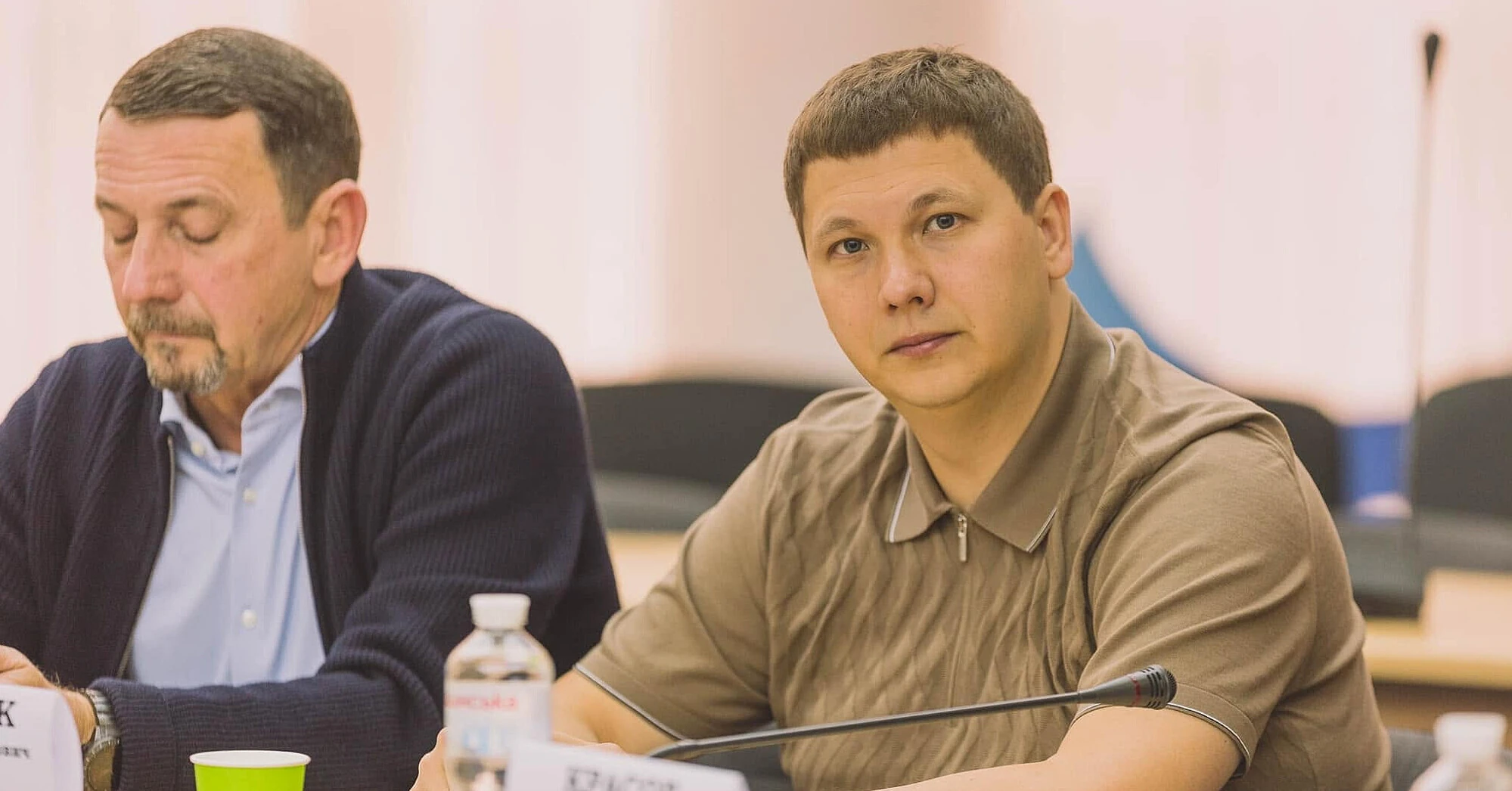 Нардепа Медяника помітили біля маєтку за млн, записаного на няню Нардепа Медяника помітили біля маєтку за млн, записаного на няню