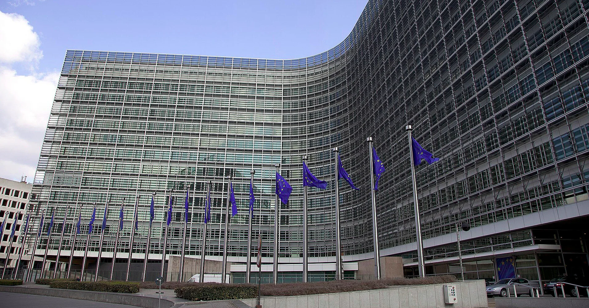У ЄС дали сигнал українцям про статус після березня 2027 року