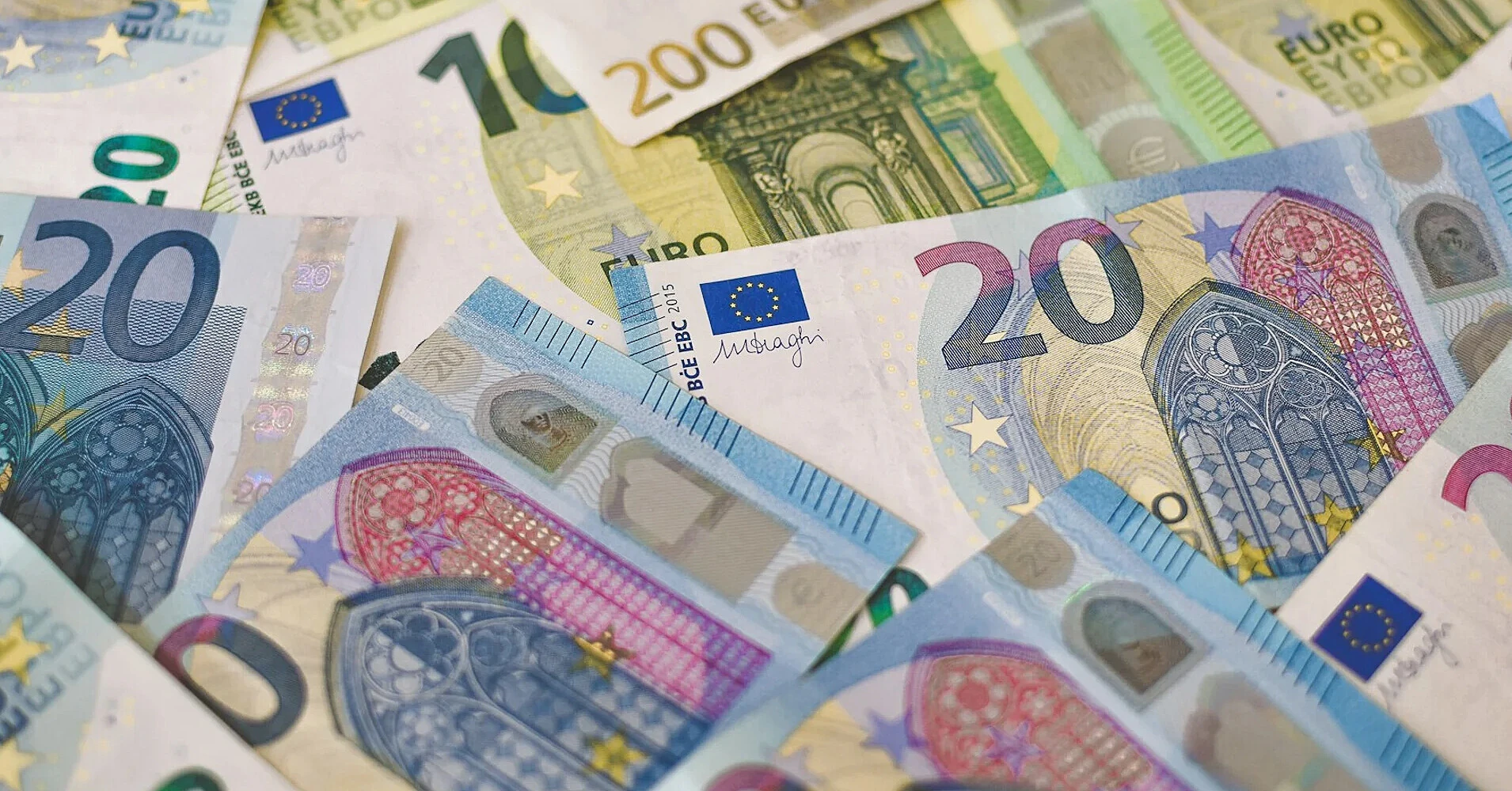 Для відбудови України запустили новий фонд, економіка може отримати до 7 млрд євро