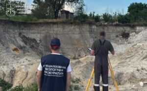 На Дніпропетровщині викрили групу «чорних» видобувачів піску: збитки перевищили 3,5 млн гривень