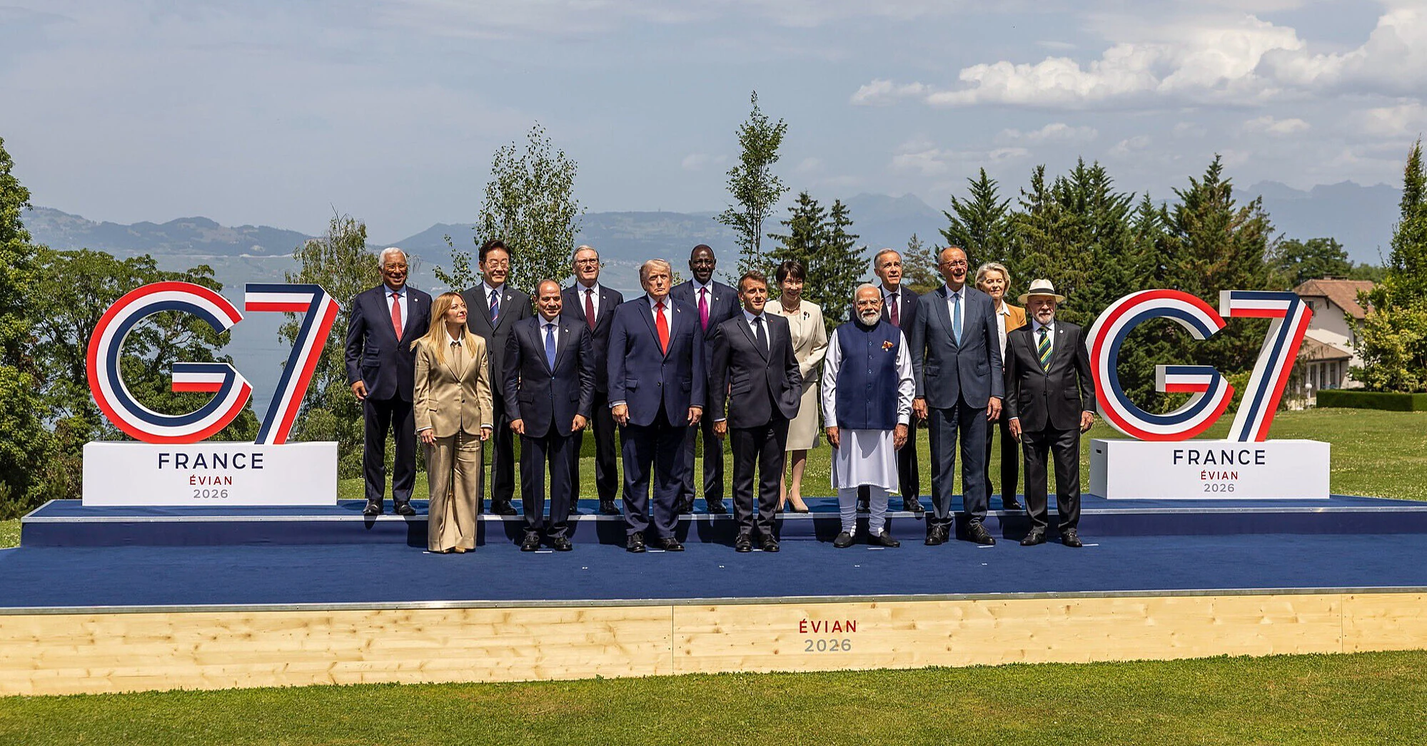 Лідери G7 заявили про готовність надати Україні ліцензії на виробництво ракет-перехоплювачів Лідери G7 заявили про готовність надати Україні ліцензії на виробництво ракет-перехоплювачів
