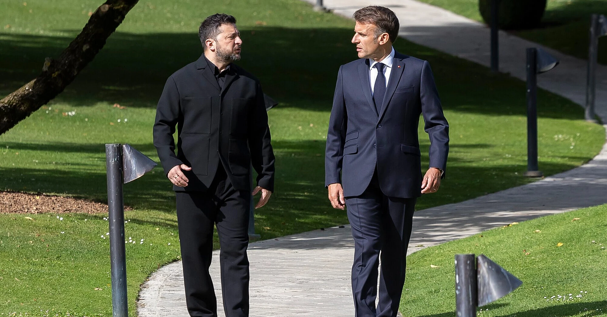 Макрон висловив бажання організувати зустріч між Зеленським і Трампом Макрон висловив бажання організувати зустріч між Зеленським і Трампом