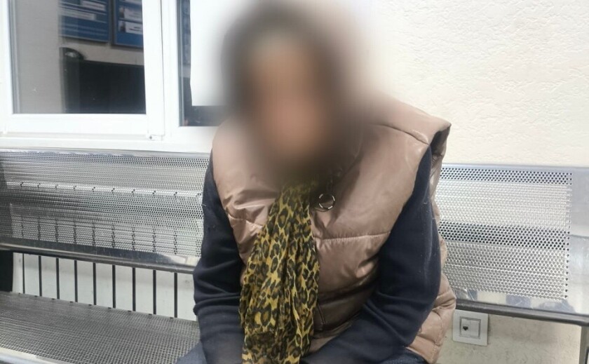 У Дніпрі патрульні допомогли літній жінці повернутися додому У Дніпрі патрульні допомогли літній жінці повернутися додому