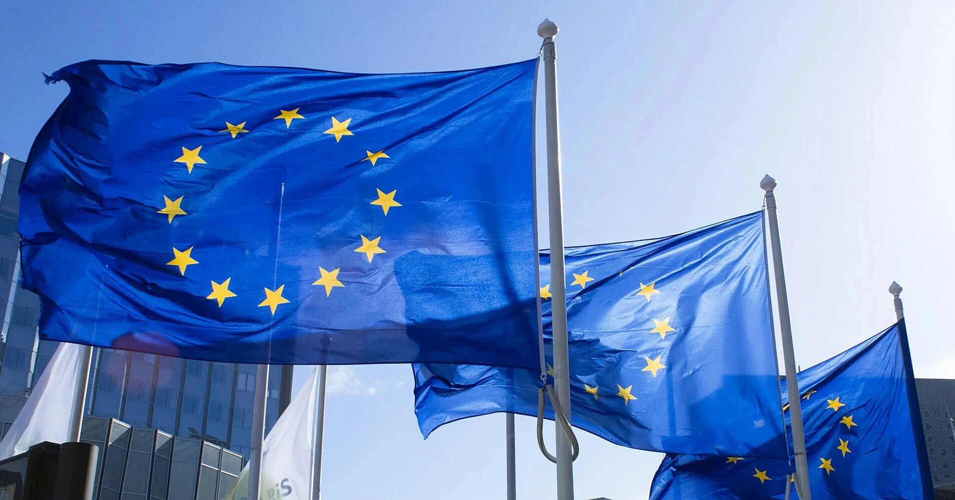 ЄС продовжуватиме санкції щодо Росії на вдвічі довший термін ЄС продовжуватиме санкції щодо Росії на вдвічі довший термін