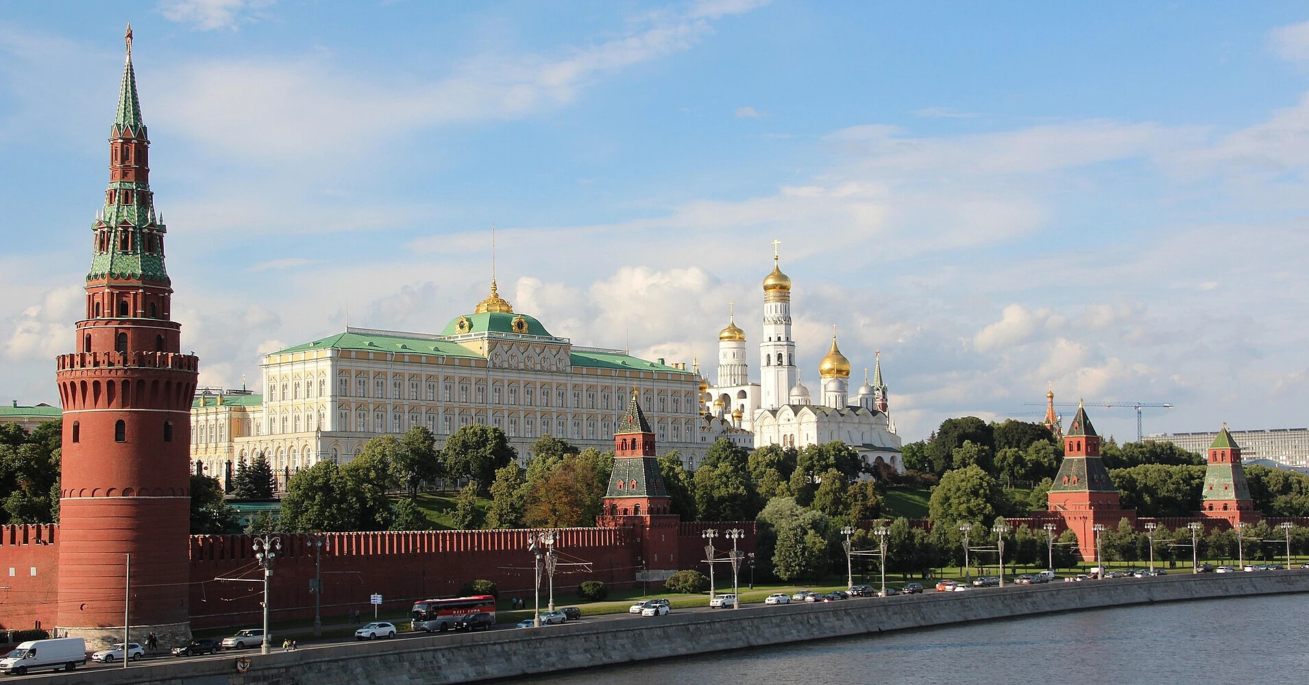 Кремль чекає на візит переговірників Трампа після угоди з Іраном Кремль чекає на візит переговірників Трампа після угоди з Іраном