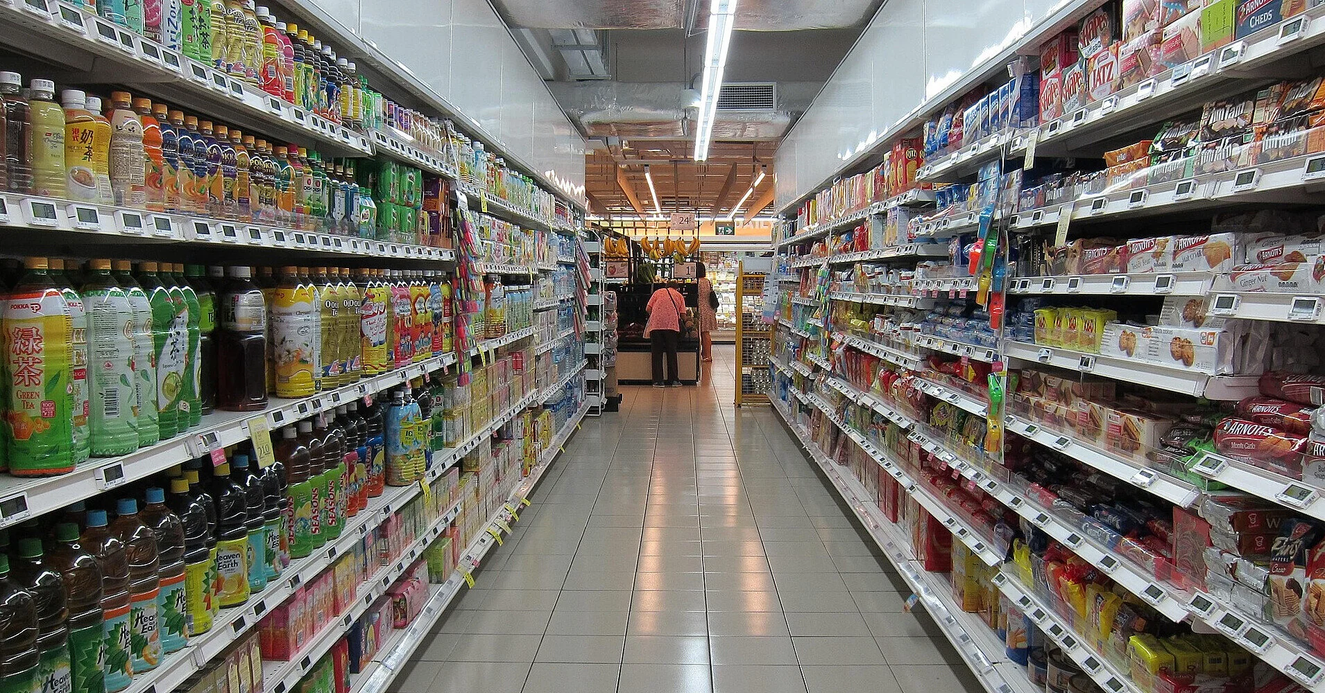 У Севастополі після дефіциту палива почали обмежувати продаж продуктів У Севастополі після дефіциту палива почали обмежувати продаж продуктів