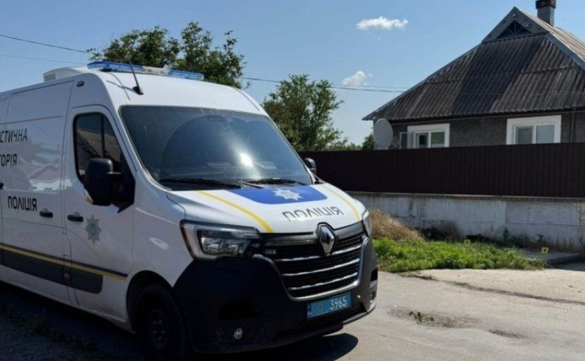 Відкрив вогонь по поліцейських: на Дніпропетровщині чоловік, який перебував у СЗЧ поранив двох бійців КОРД та вчинив самогубство