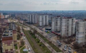 У Дніпрі планують звузити тротуар на проспекті Миру через ремонтні роботи