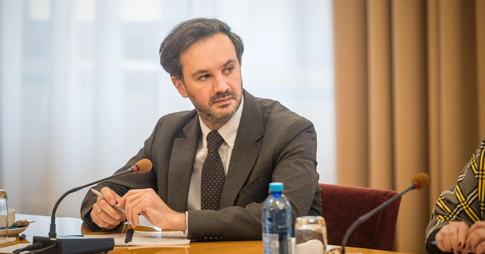 МЗС України відповіло на спробу винести суперечки з Польщею в Європарламент МЗС України відповіло на спробу винести суперечки з Польщею в Європарламент