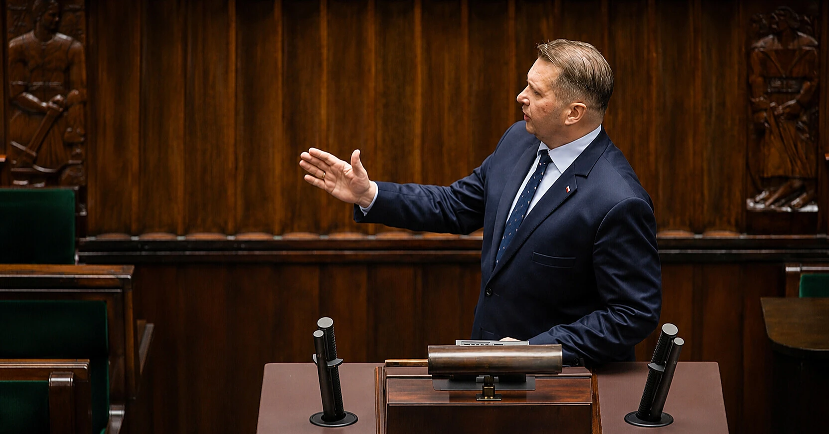 Кандидат у прем’єри Польщі від “ПіС” закликає не пускати Україну у ЄС через Волинь Кандидат у прем’єри Польщі від “ПіС” закликає не пускати Україну у ЄС через Волинь
