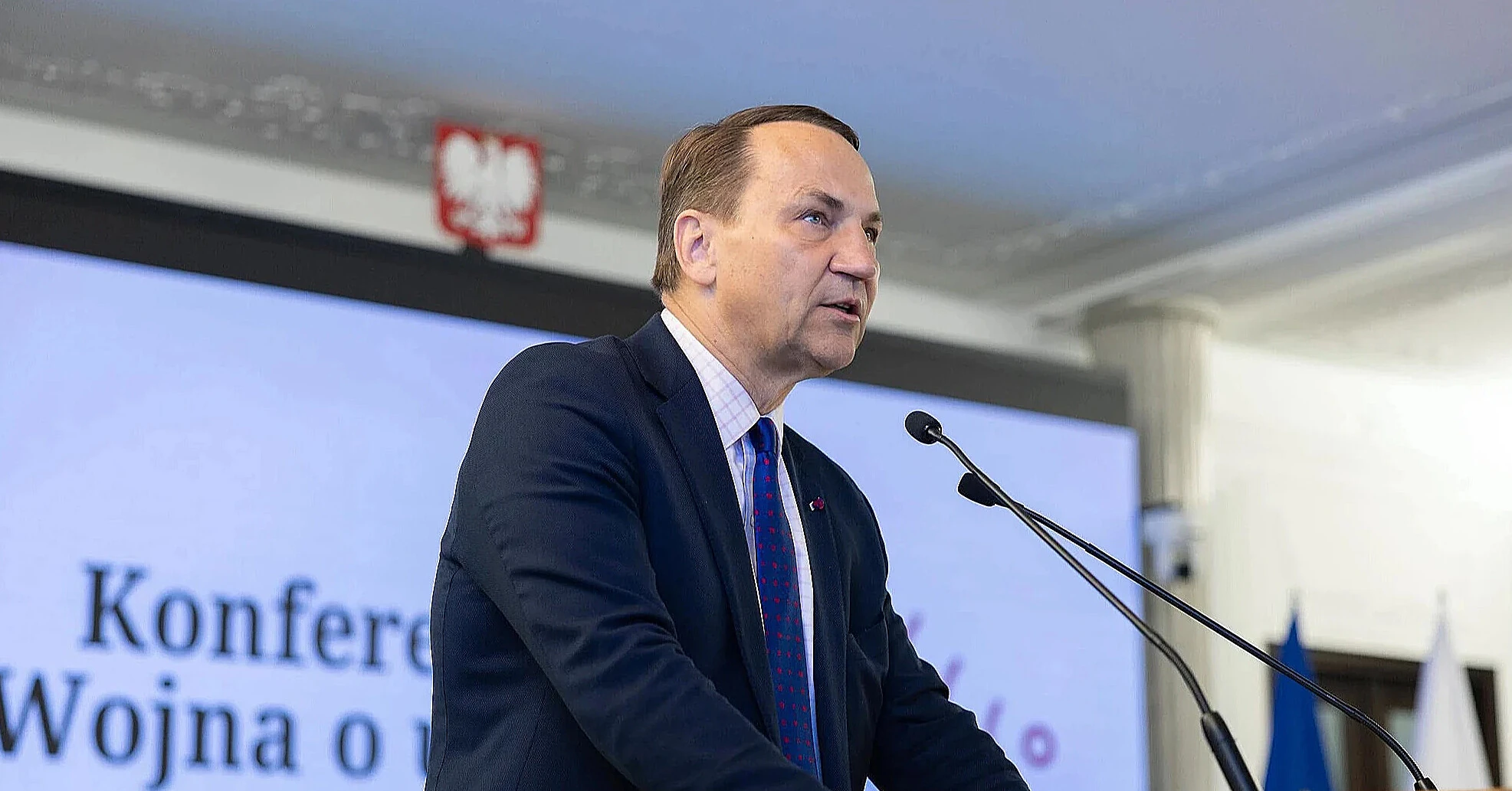 Сікорський попередив про нові російські плани проти Європи Сікорський попередив про нові російські плани проти Європи