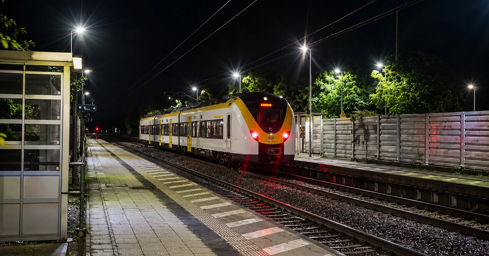 Співробітник Deutsche Bahn випав з поїзда під час конфлікту з пасажиром