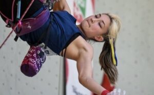 Скелелазка з Дніпра Рафаель Казбекова стала срібною призеркою молодіжного чемпіонату світу Скелелазка з Дніпра Рафаель Казбекова стала срібною призеркою молодіжного чемпіонату світу