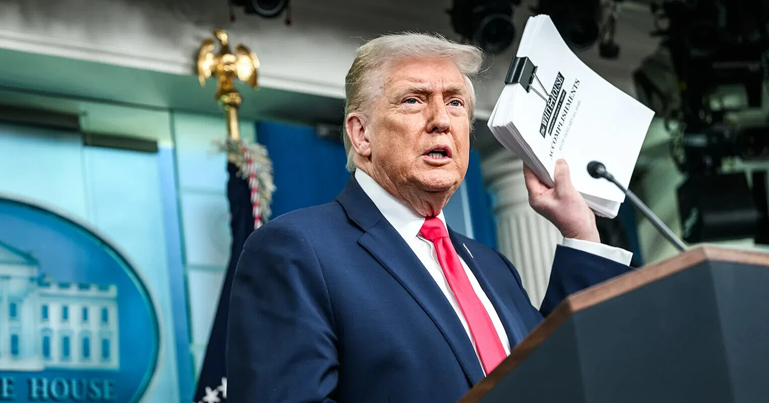 Трамп не відступає у боротьбі за вплив на ФРС, ризики для долара зростають