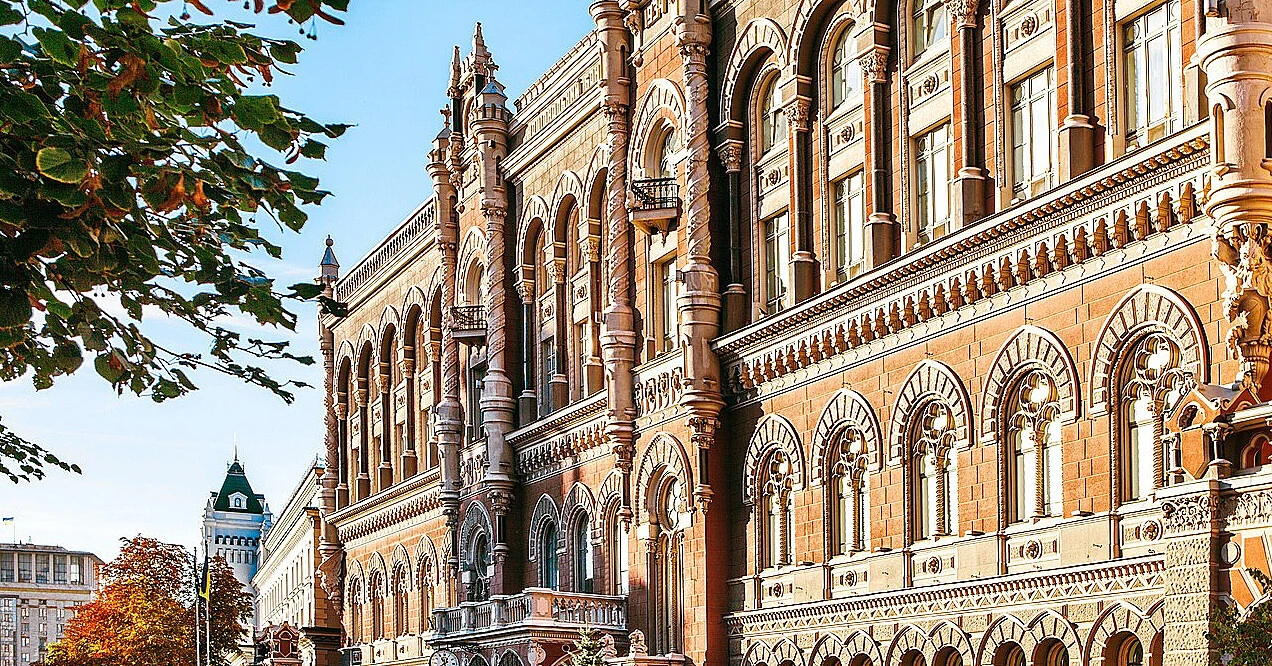 Витрати зі спецрахунку НБУ на оборону різко зросли у червні
