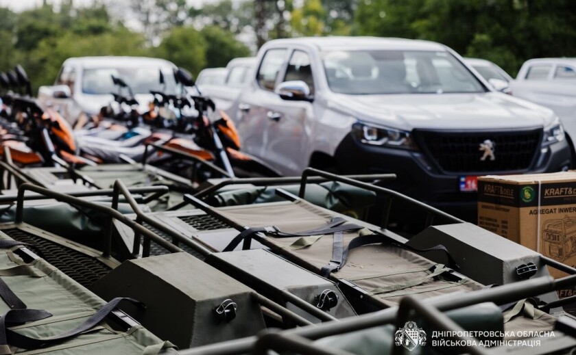 У Кривому Розі 16 військових частин отримали техніку та обладнання на понад 25 млн грн У Кривому Розі 16 військових частин отримали техніку та обладнання на понад 25 млн грн