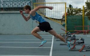 Легкоатлет із Кам’янського виборов два «срібла» на чемпіонаті Дніпропетровщини Легкоатлет із Кам’янського виборов два «срібла» на чемпіонаті Дніпропетровщини