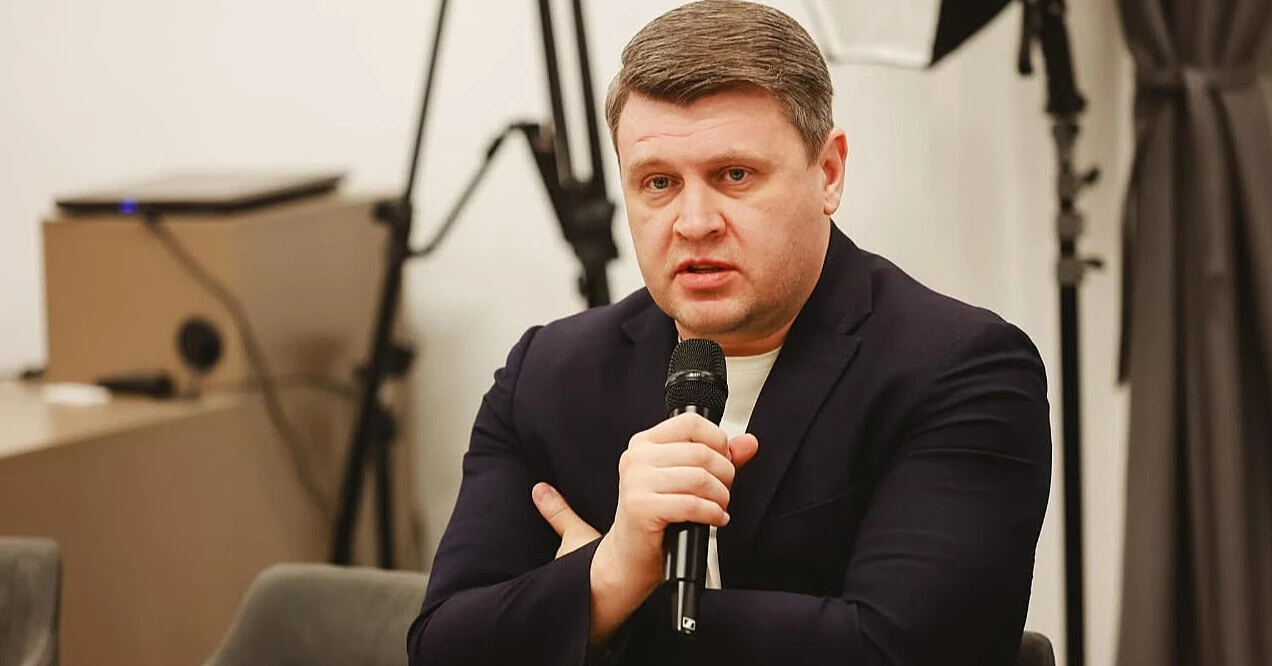 Грошей на підвищені виплати військовим вистачить лише до кінця серпня – нардеп Грошей на підвищені виплати військовим вистачить лише до кінця серпня – нардеп