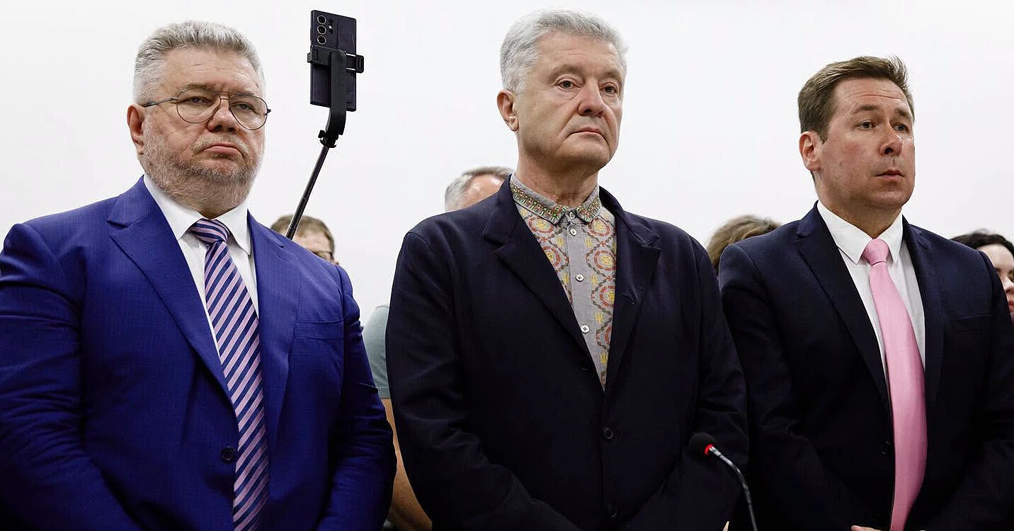 Верховний Суд відмовив Порошенку у скасуванні запроваджених проти нього санкцій