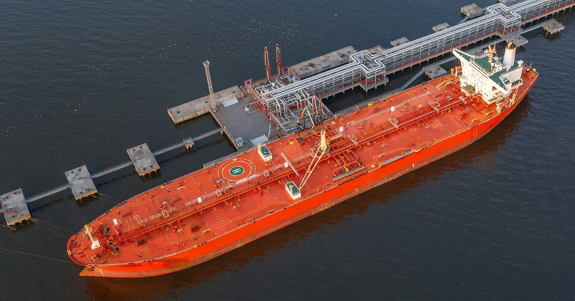 Безпілотники атакували два газові танкери в єгипетському порту Безпілотники атакували два газові танкери в єгипетському порту