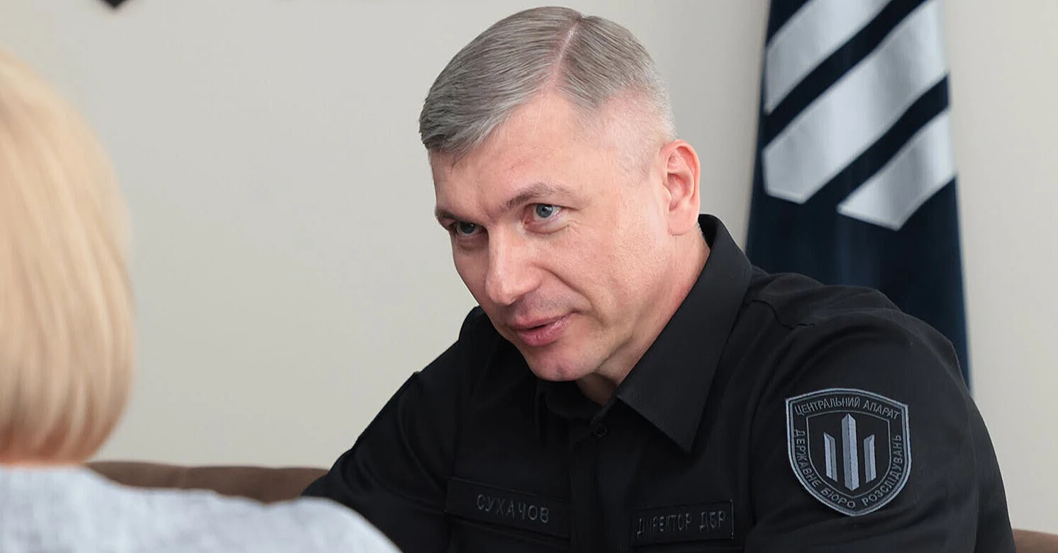 Забудовник через суд намагається зупинити розслідування про майно брата директора ДБР