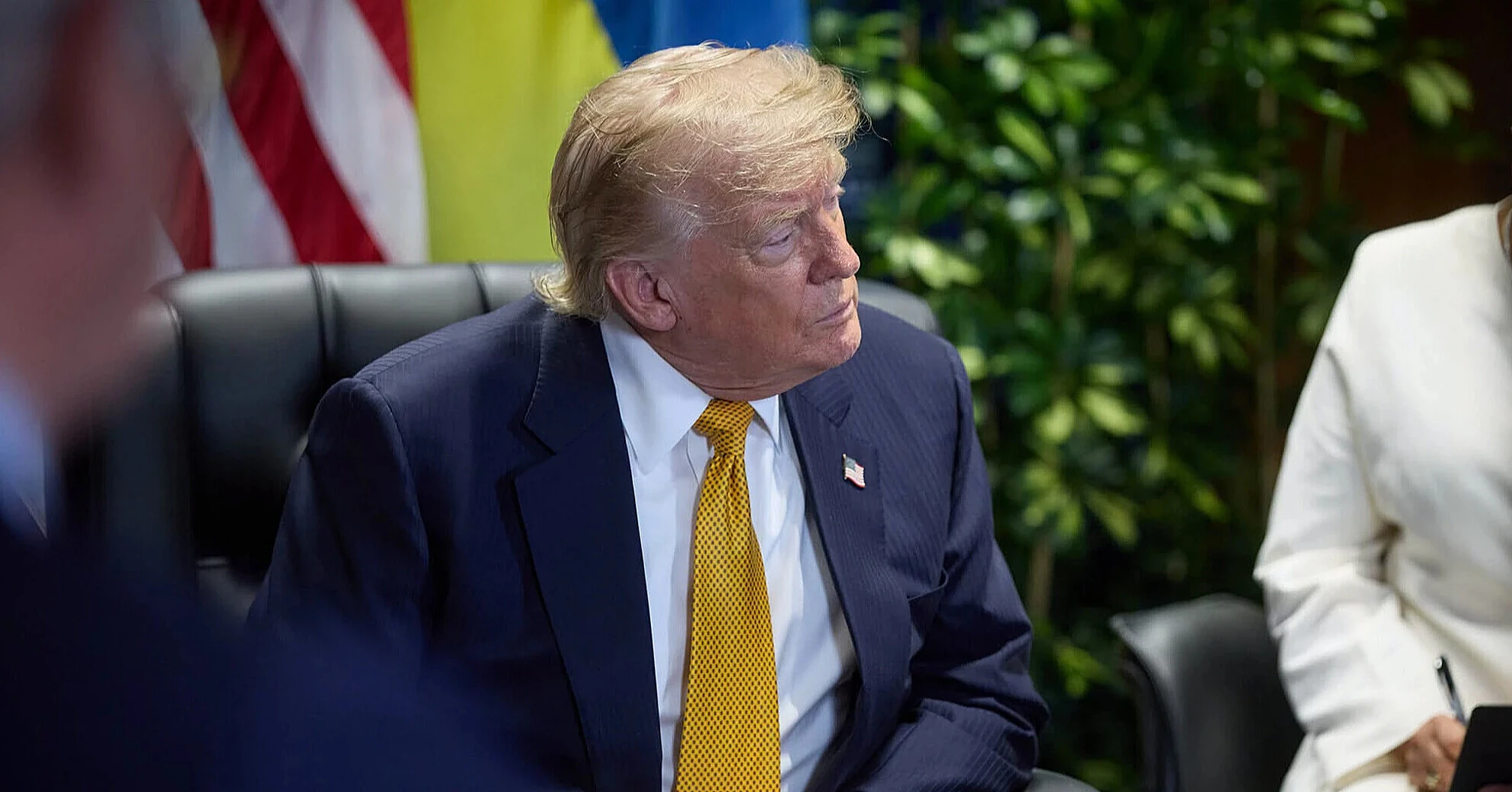 Трамп заявив, що США не збираються завершувати війну з Іраном