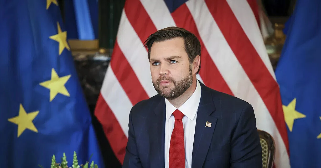 Венс вважає, що можливості росіян у наступальних операціях наближаються до нуля Венс вважає, що можливості росіян у наступальних операціях наближаються до нуля