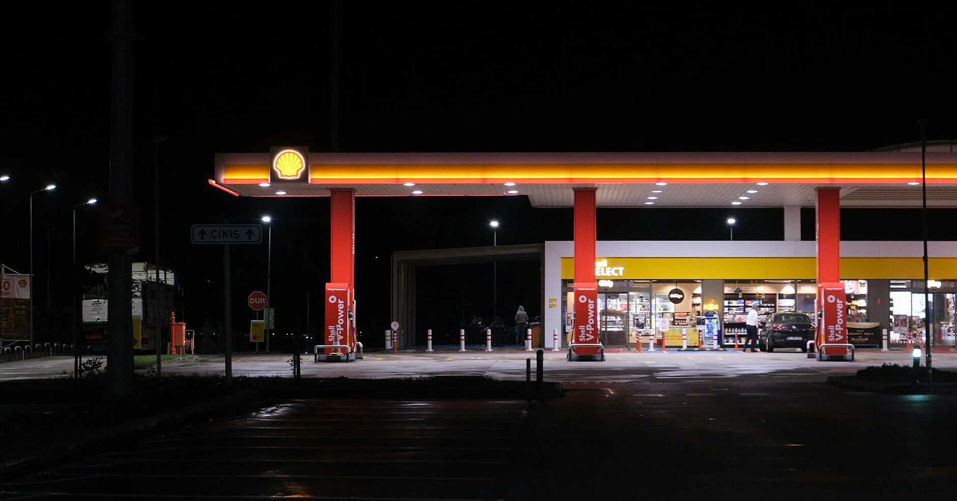 Пальне в Україні продовжує дешевшати: зміни у великих мережах АЗС з початку тижня Пальне в Україні продовжує дешевшати: зміни у великих мережах АЗС з початку тижня