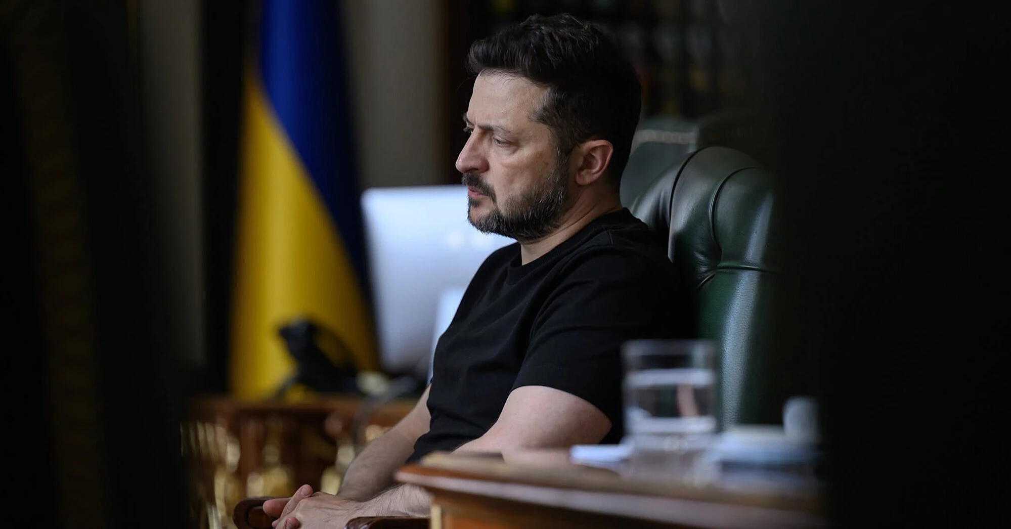 Зеленський звільнив шістьох послів та змінив представника при ЮНЕСКО