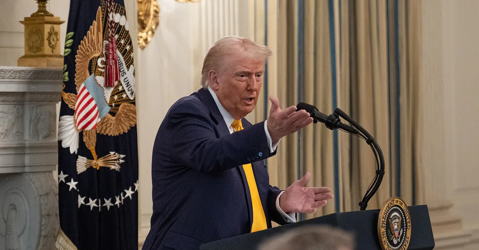 Трамп звинуватив нафтових гігантів у надприбутках та закликав їх знизити ціни на бензин