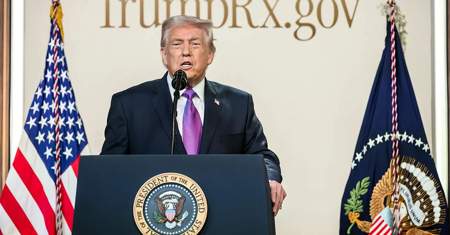 Верховний суд США дозволив Трампу просувати нові правила голосування поштою Верховний суд США дозволив Трампу просувати нові правила голосування поштою