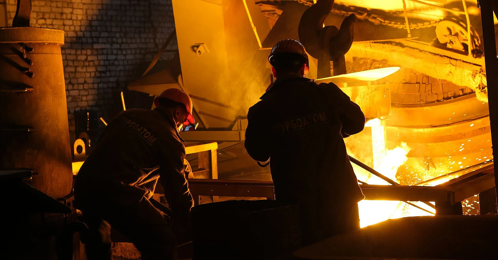 Виробництво сталі в Україні за місяць скоротилося на третину Виробництво сталі в Україні за місяць скоротилося на третину
