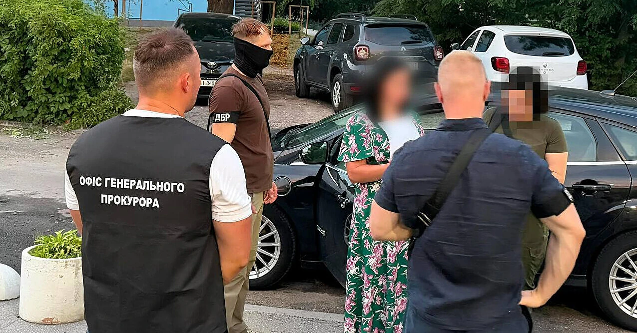 Офіцерку Генштабу підозрюють у вимаганні  тисяч у військового