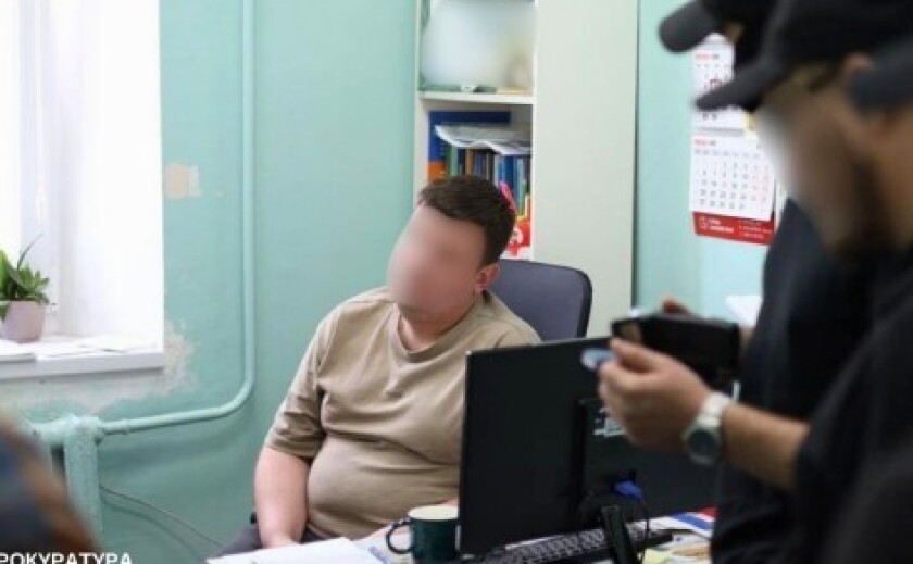 У Запоріжжі судитимуть лікаря, який за гроші виготовляв і видавав підроблені документи для ухилення від мобілізації
