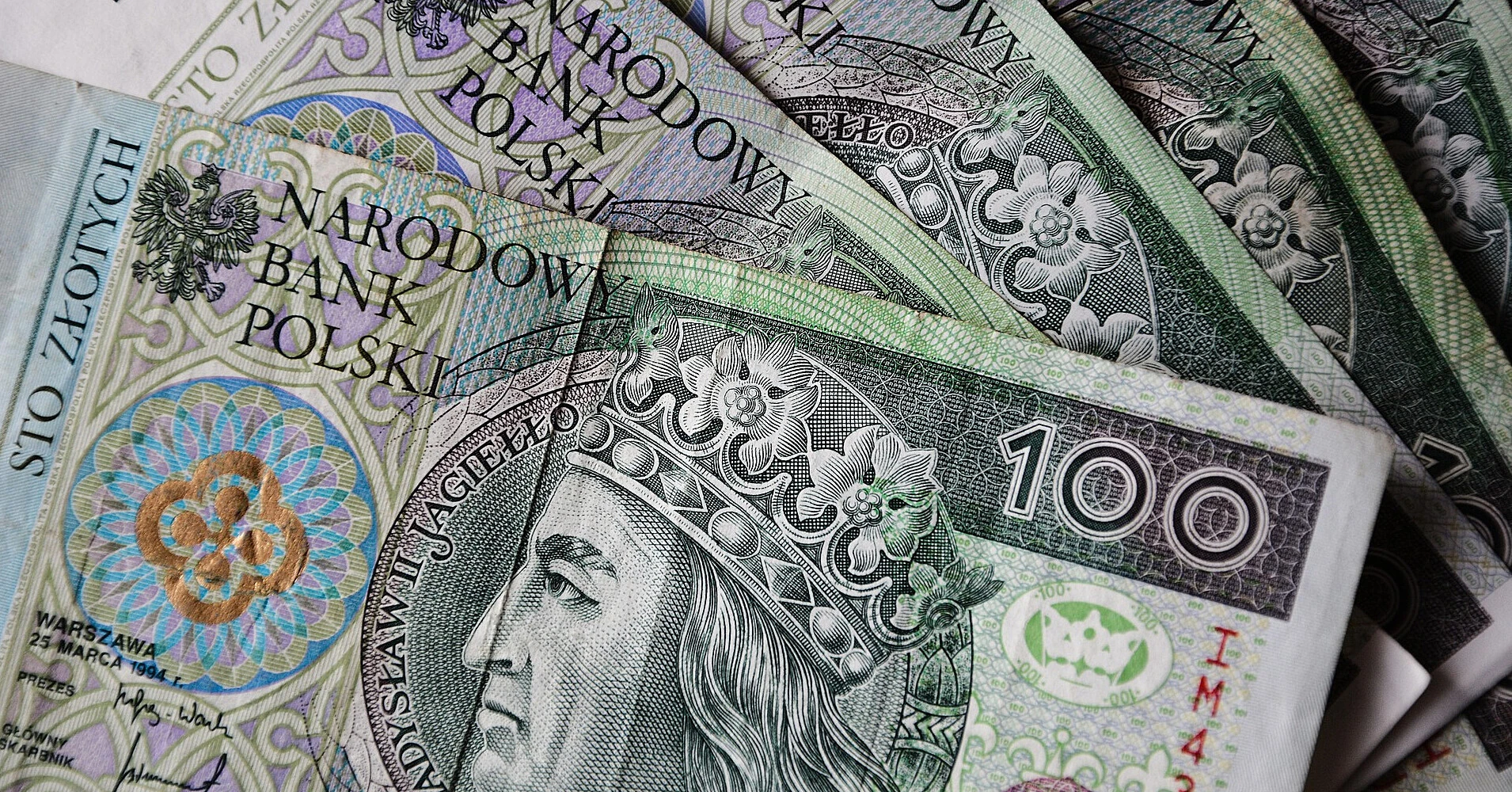 Польський злотий різко слабшає: євро стало найдорожчим майже за три роки