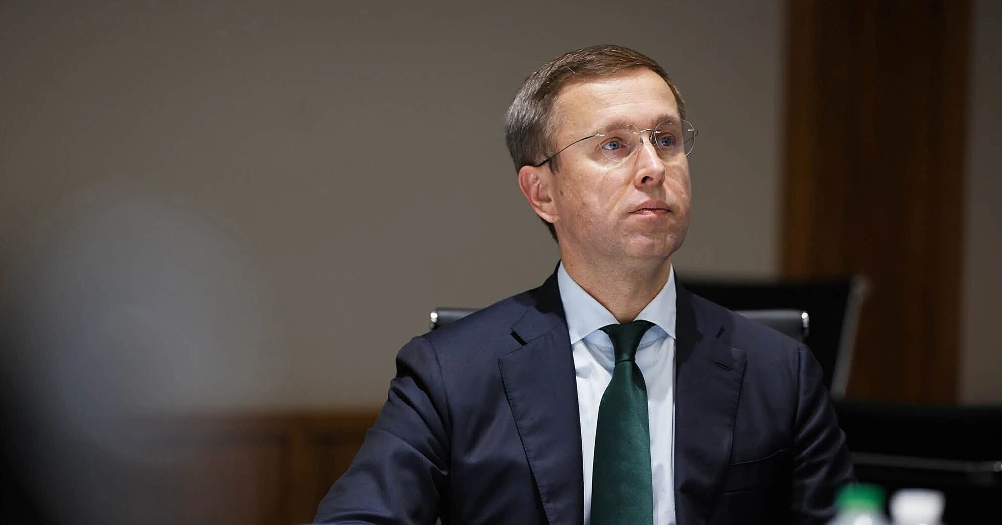 Вчителям прифронтових шкіл збережуть окрему доплату 2600 грн Вчителям прифронтових шкіл збережуть окрему доплату 2600 грн