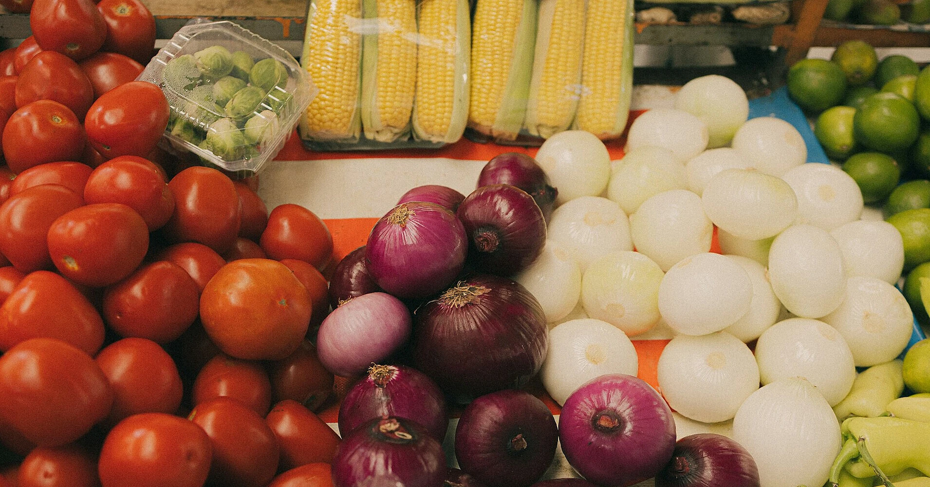НБУ очікує нового прискорення інфляції через продукти, пальне і транспорт НБУ очікує нового прискорення інфляції через продукти, пальне і транспорт
