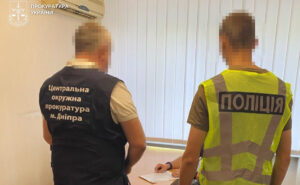 У Дніпрі судитимуть ексдиректора КП через закупівлю тренажерів за завищеними цінами У Дніпрі судитимуть ексдиректора КП через закупівлю тренажерів за завищеними цінами