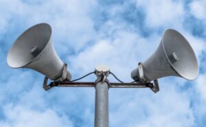 Уряд затвердив нові правила роботи медзакладів під час повітряної загрози Уряд затвердив нові правила роботи медзакладів під час повітряної загрози