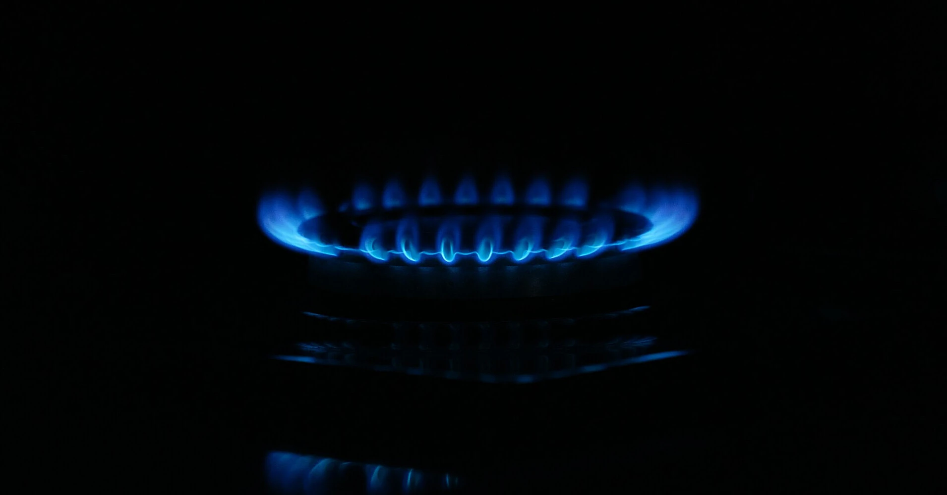 Уряд продовжив фіксовані ціни на газ для населення до весни 2027 року Уряд продовжив фіксовані ціни на газ для населення до весни 2027 року