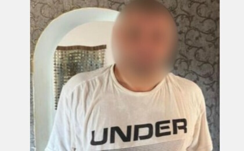 Поліцейські Самару викрили 43-річного чоловіка на вирощуванні та зберіганні конопель