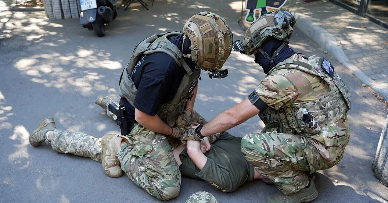 На Одещині двох військових ТЦК підозрюють у схемах зі зняттям з розшуку в “Оберезі”