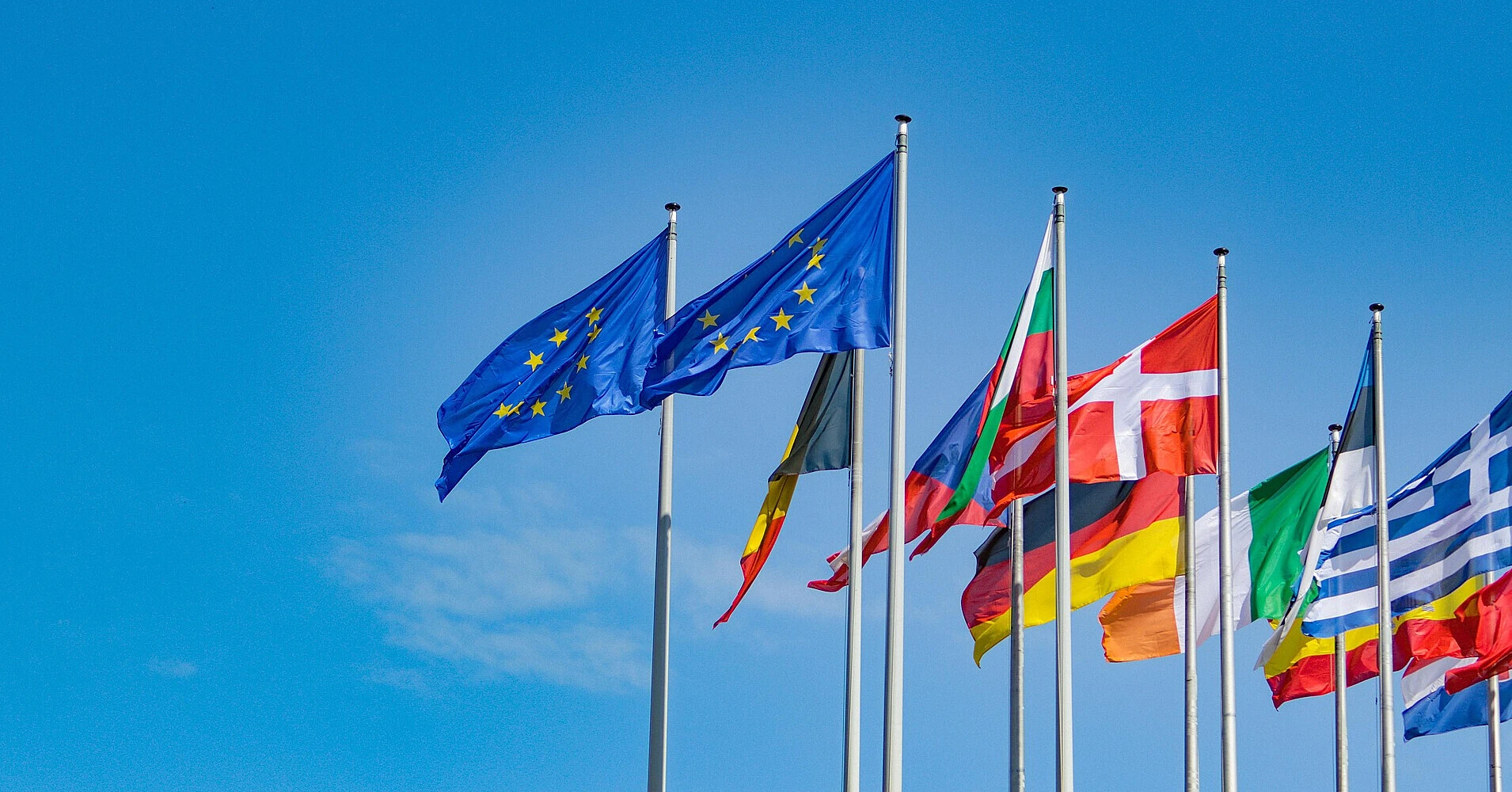 П’ять країн ЄС домовилися створювати центри для виселення мігрантів за межами Євросоюзу П’ять країн ЄС домовилися створювати центри для виселення мігрантів за межами Євросоюзу