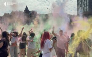 У Дніпрі до 500-річчя міста відновили фестиваль Kolir Fest У Дніпрі до 500-річчя міста відновили фестиваль Kolir Fest