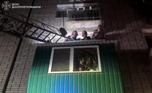 У Покрові під час пожежі врятували двох підлітків