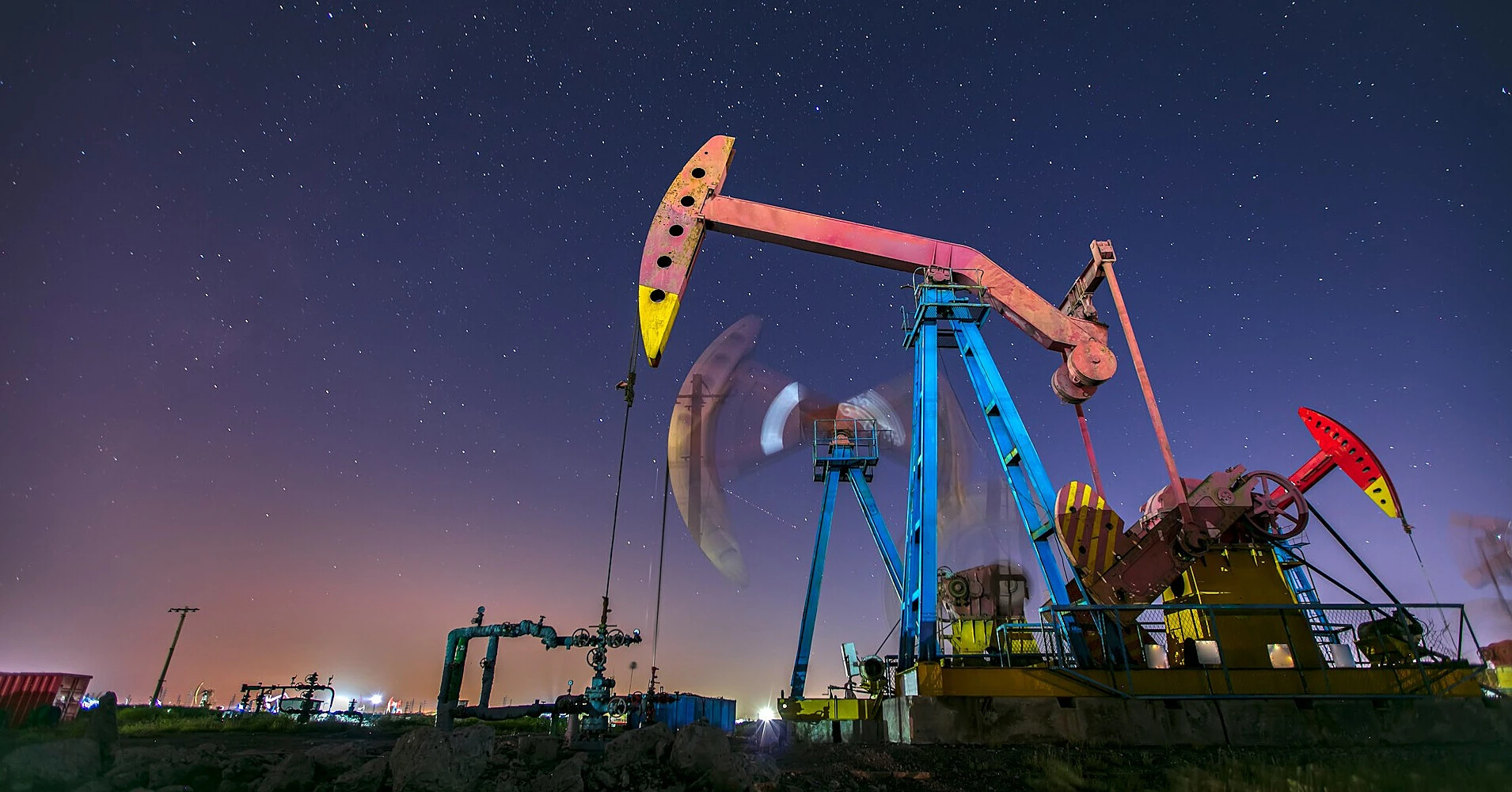 Нафта продовжила падіння після сигналів про переговори США та Ірану Нафта продовжила падіння після сигналів про переговори США та Ірану