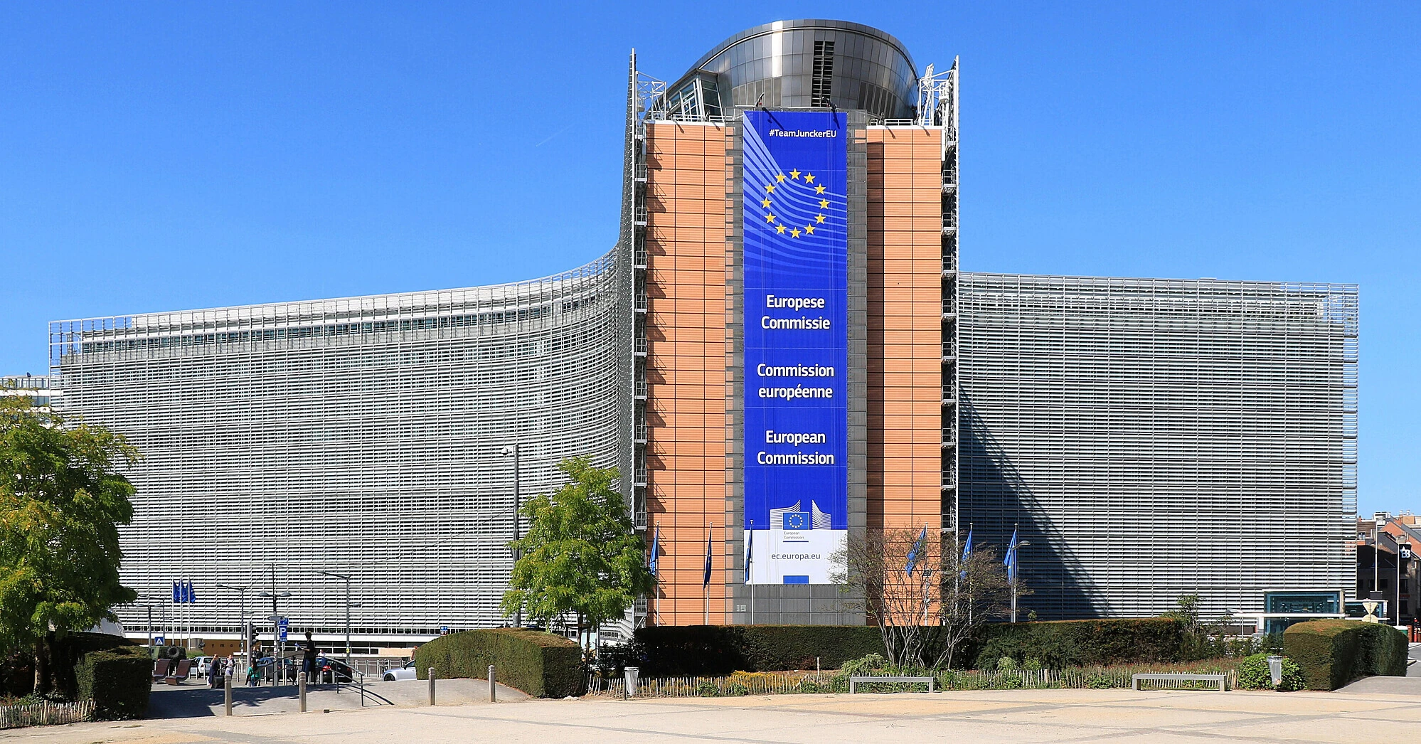 Україна запропонувала ЄС запровадити санкції проти двох інших олігархів замість Усманова і Фрідмана Україна запропонувала ЄС запровадити санкції проти двох інших олігархів замість Усманова і Фрідмана