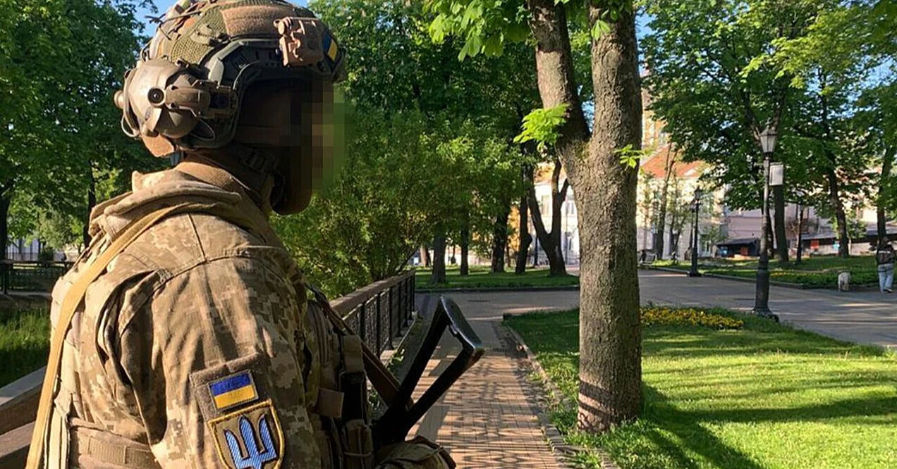 Перестрілка СБУ та ГУР у Києві: спецслужба заявила про напад, Буданов вимагає розслідування (Оновлено) Перестрілка СБУ та ГУР у Києві: спецслужба заявила про напад, Буданов вимагає розслідування (Оновлено)