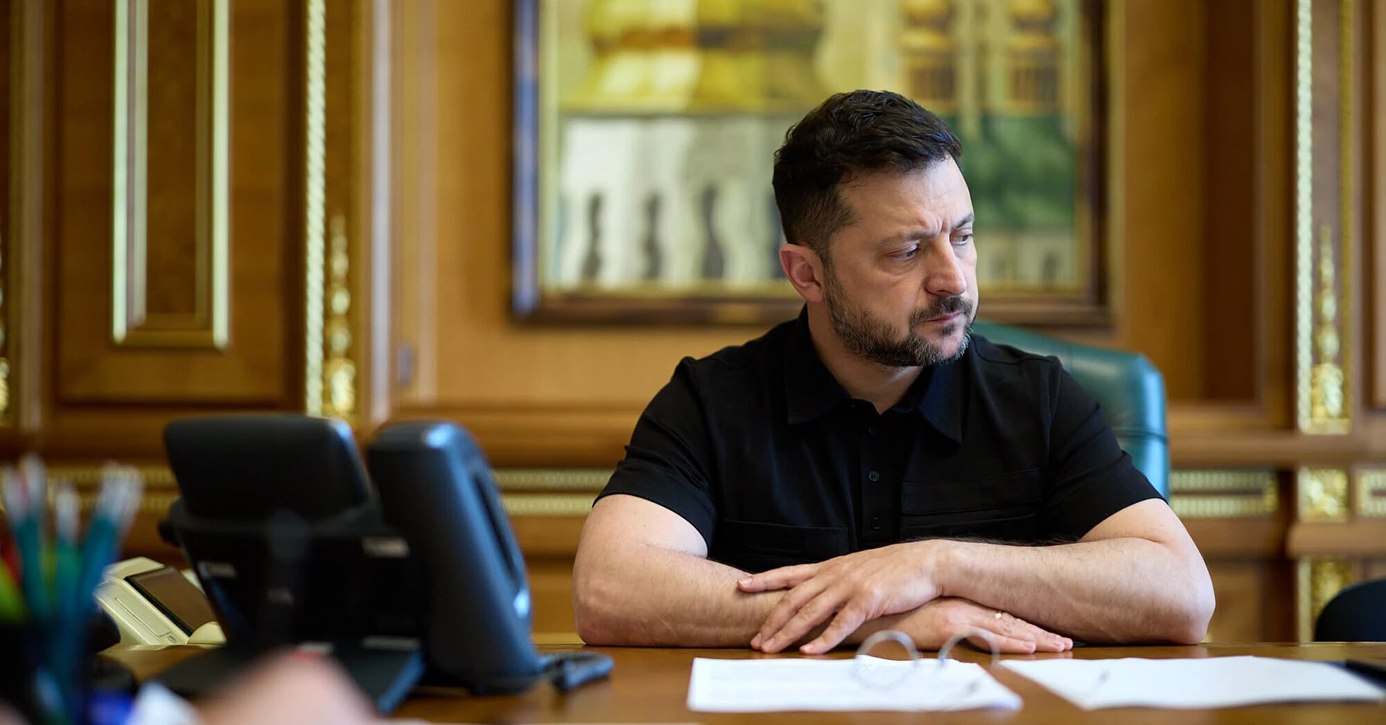 Зеленський заявив про “величезну діру” в бюджеті: рішення вже готують